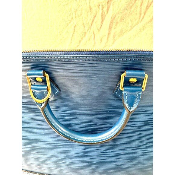 Louis Vuitton Alma PM Blue‎ Epi Leather Handbag with COA - Picture 7 of 13